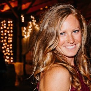 Meet your Posher, Courtney